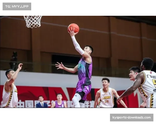 山东高速陶汉林内线牵制力 为外线射手创造出手机会